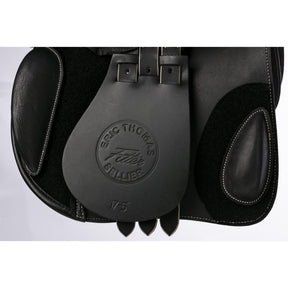 HENRY equestrian - Eric Thomas - Σέλα Fitter Εμποδίων με κοκκώδες δέρμα - μαύρο